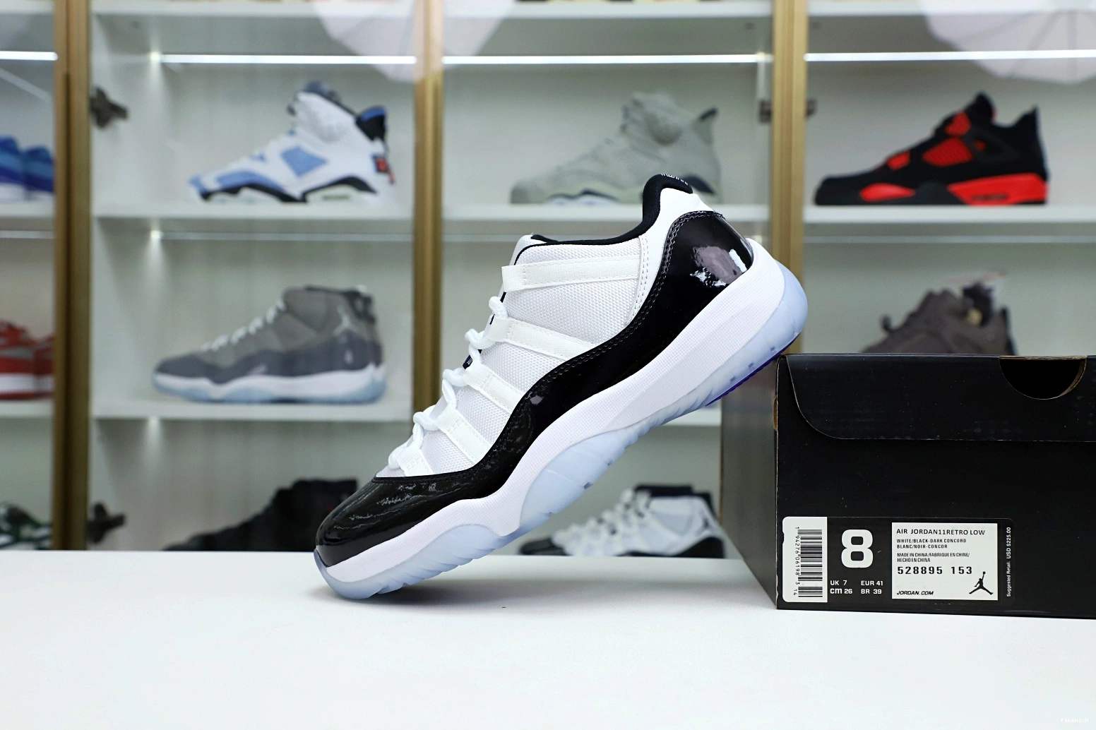 LOW AIR RETRO JORDAN 11 CONCORD 0315